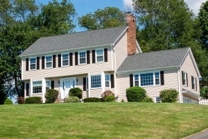 Colonial Home covered by homeowners insurance in Illinois