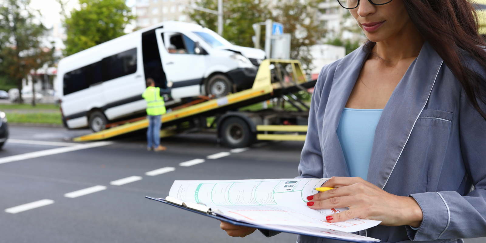 What Does Towing Insurance Cover?